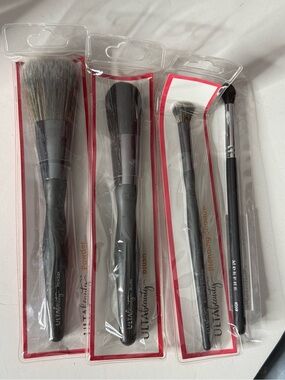 Ulta Beauty Makeup Brush Set - Black Handles, Gray Bristles